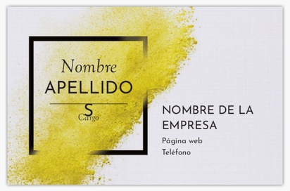 Vista previa del diseño de Galería de diseños de tarjetas con acabado lino para productos de belleza y perfumes