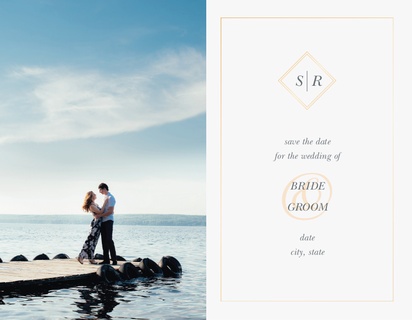 A informellen 비공식 white design for Save the Date with 1 uploads