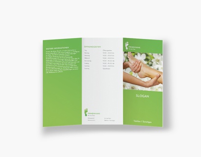 Designvorschau für Designgalerie: Falzflyer Schönheit & Wellness, Wickelfalz DL (99 x 210 mm)