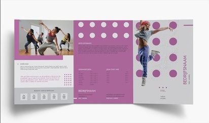 Voorvertoning ontwerp voor Ontwerpgalerij: Dans en choreografie Folders, Drieluik A4 (210 x 297 mm)