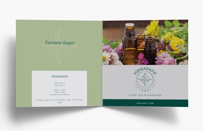 Forhåndsvisning af design for Designgalleri: Blomster og grønt Brochurer, Midterfals Firkantet (148 mm x 148 mm)