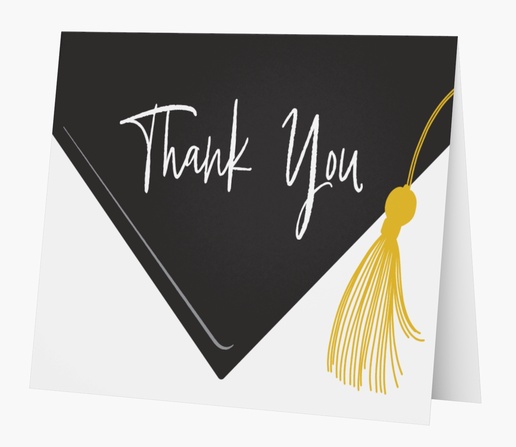 Un borla gorra de graduación diseño amarillo negro para Graduación